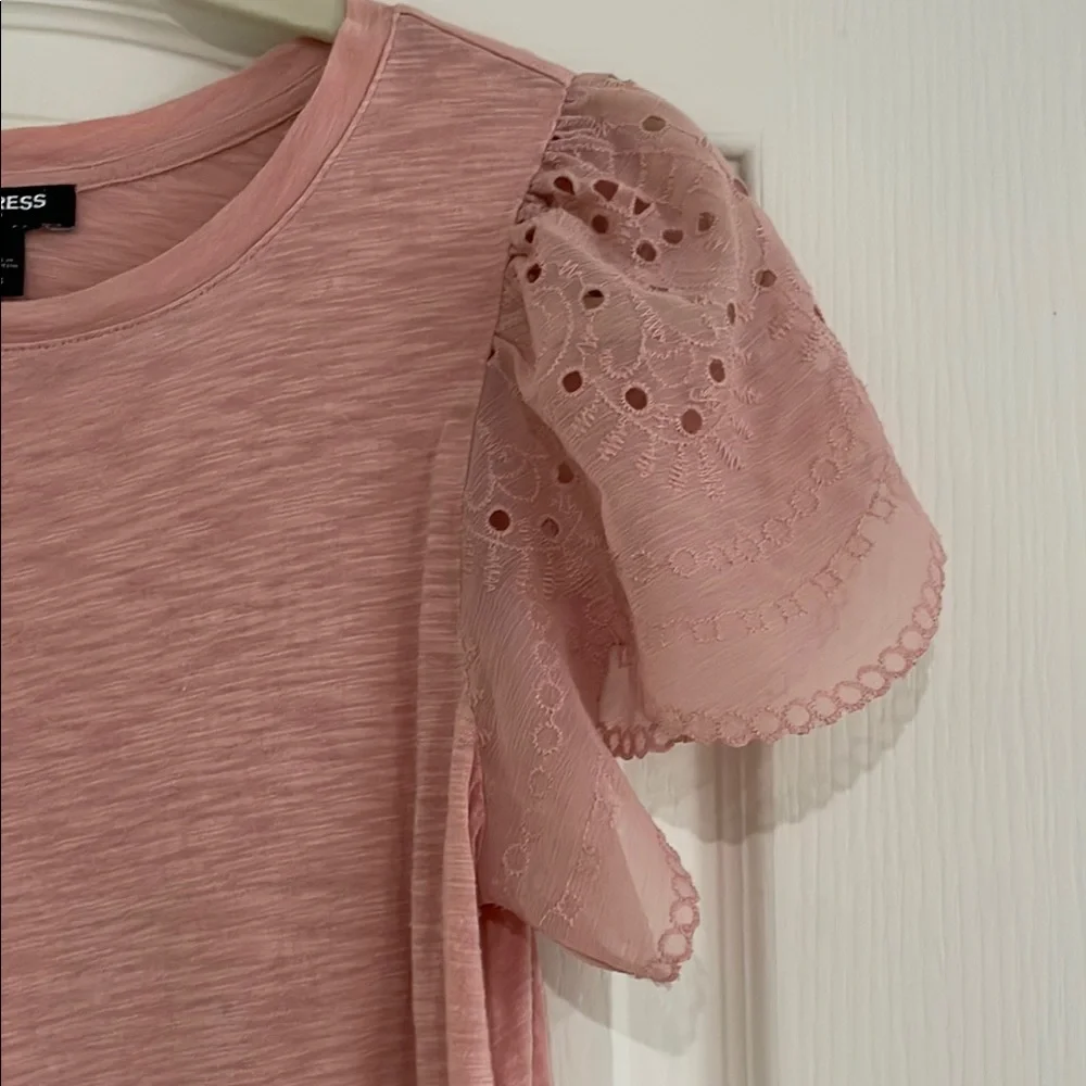 Express Pink Puff Sleeve Ruffled Tee - Picture 4 of 6